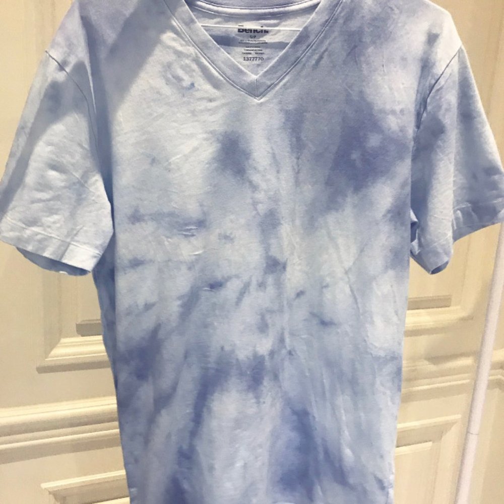 Hand made!! One of a kind tie dye Bench TM T-shirt - Picture 2 of 2